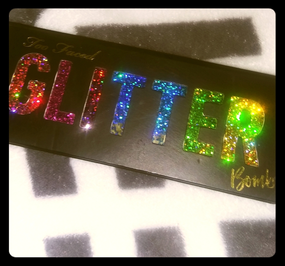 NEW TOO FACED GLITTER BOMB PALETTE